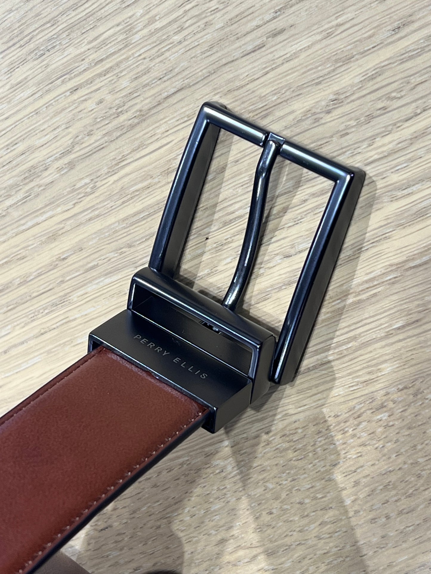 Correa Reversible brown and black