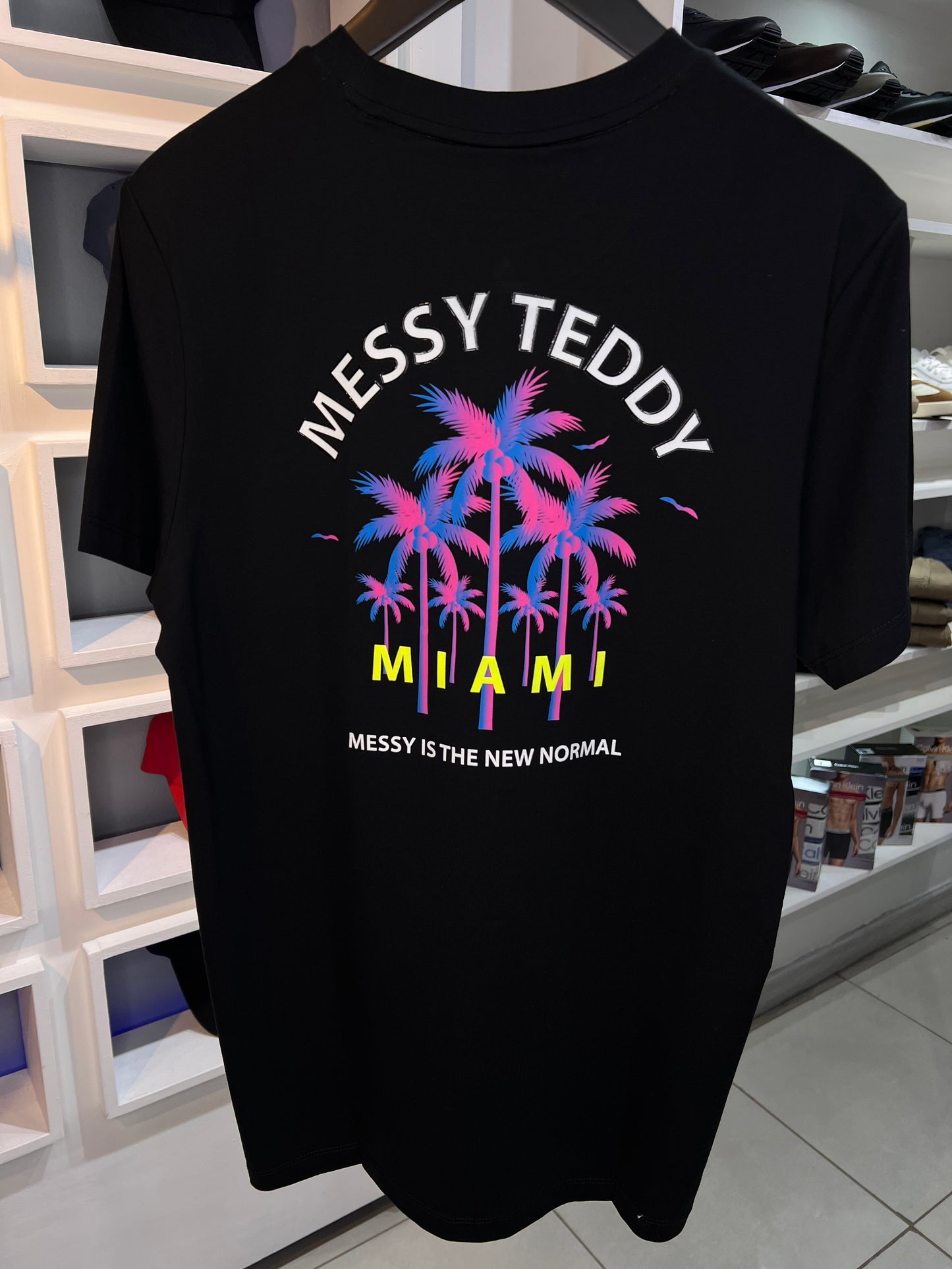 Messy teddy Woodrow