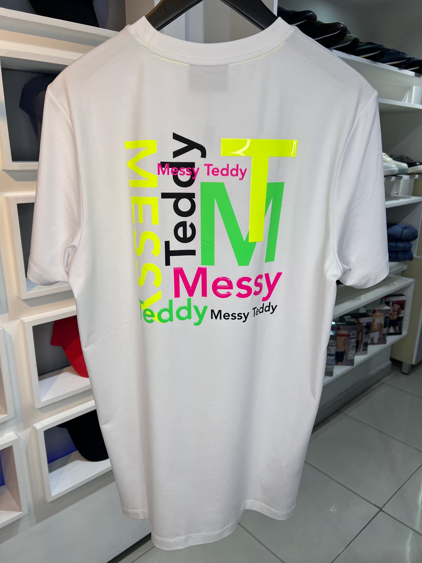 Messy teddy Linton