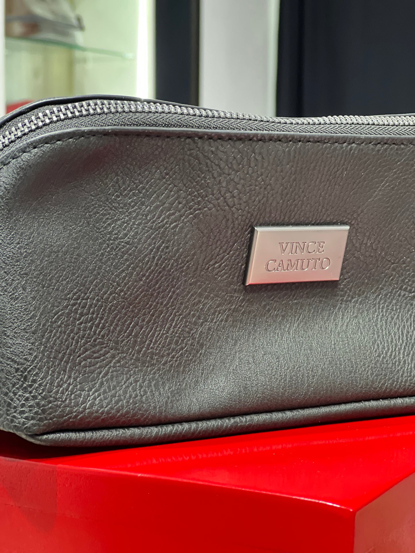 Bulto de mano Vince Camuto