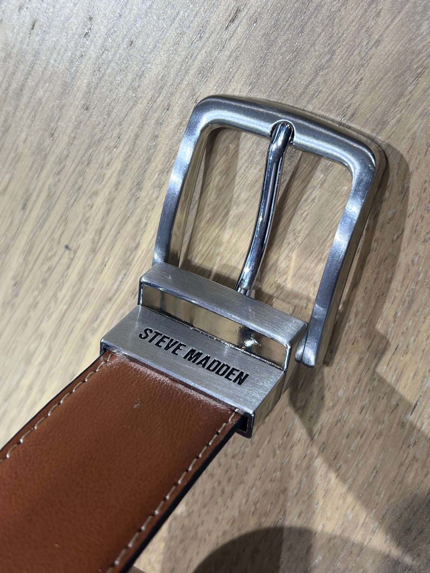 Correa Reversible brown and black