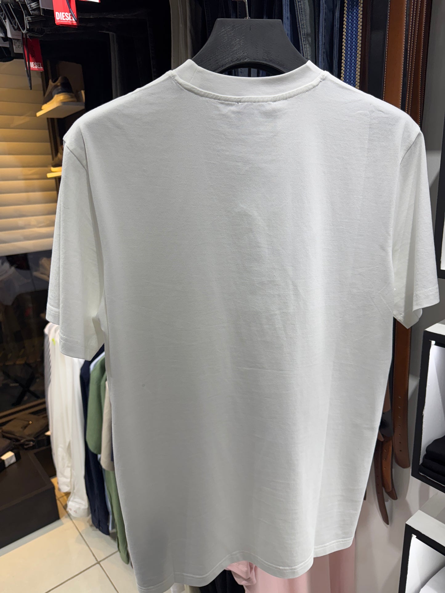Blahk colors 2 White