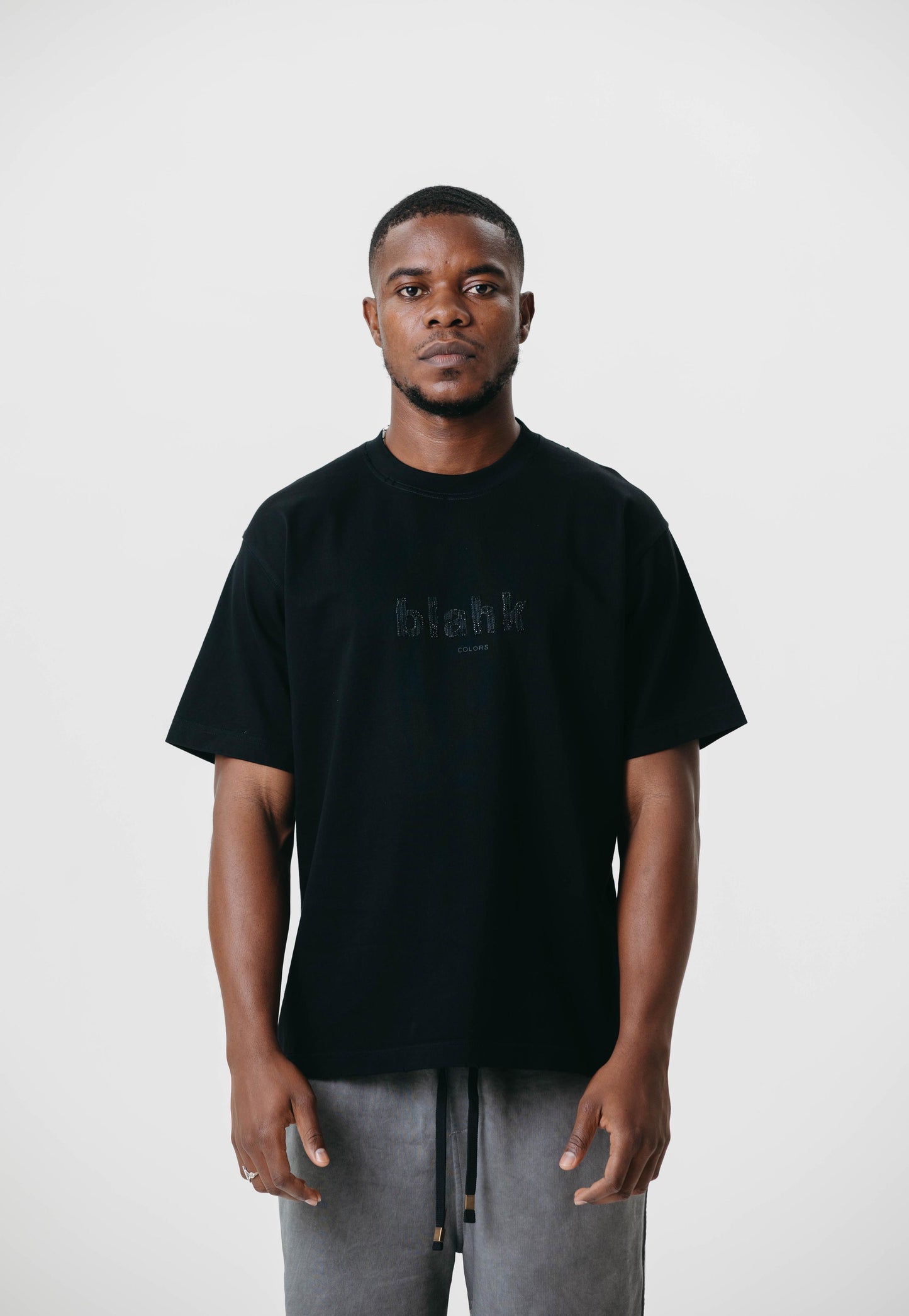 Blahk colors 25071000