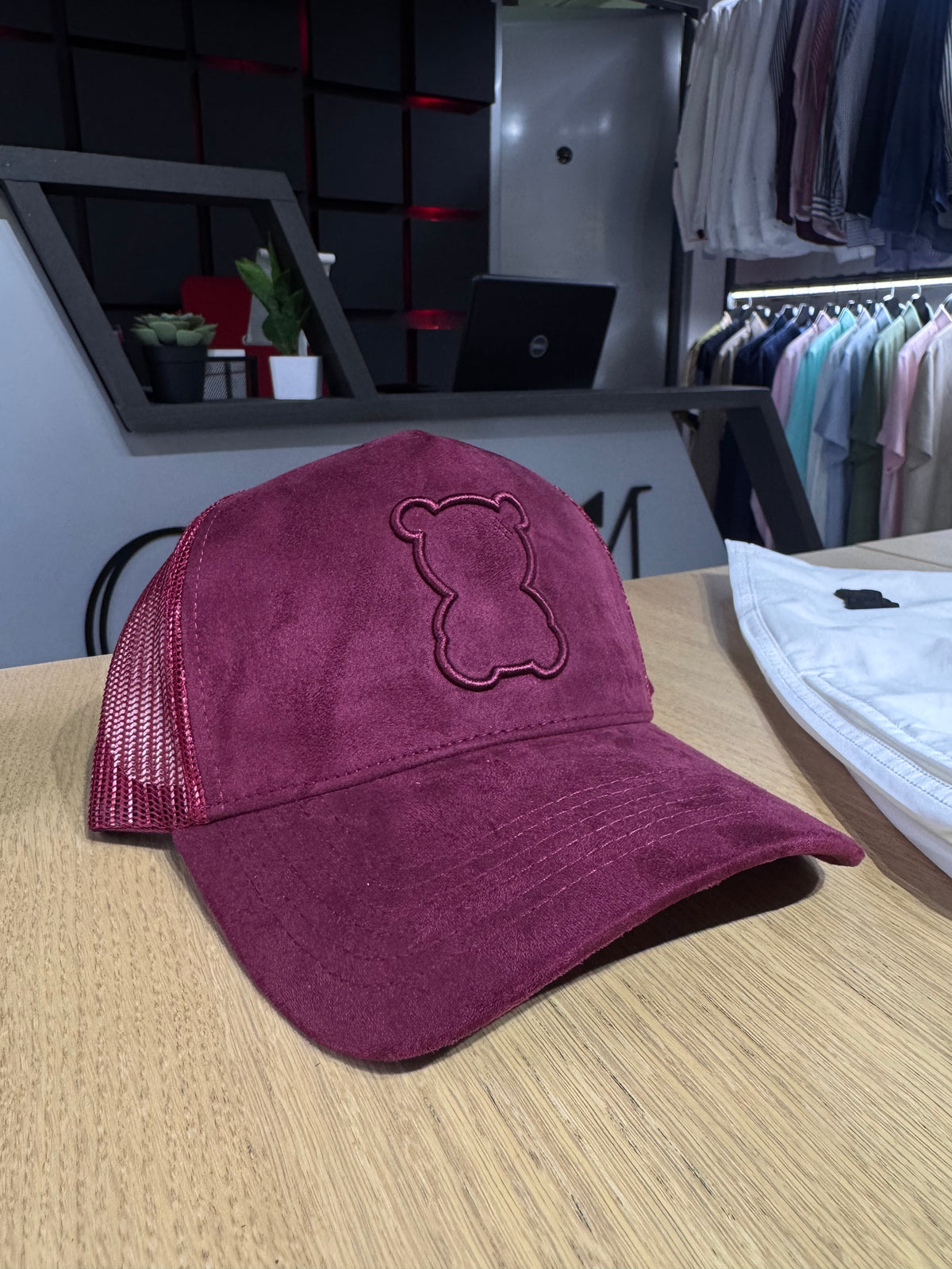 Messy Teddy Alvin 80HT Dark Red