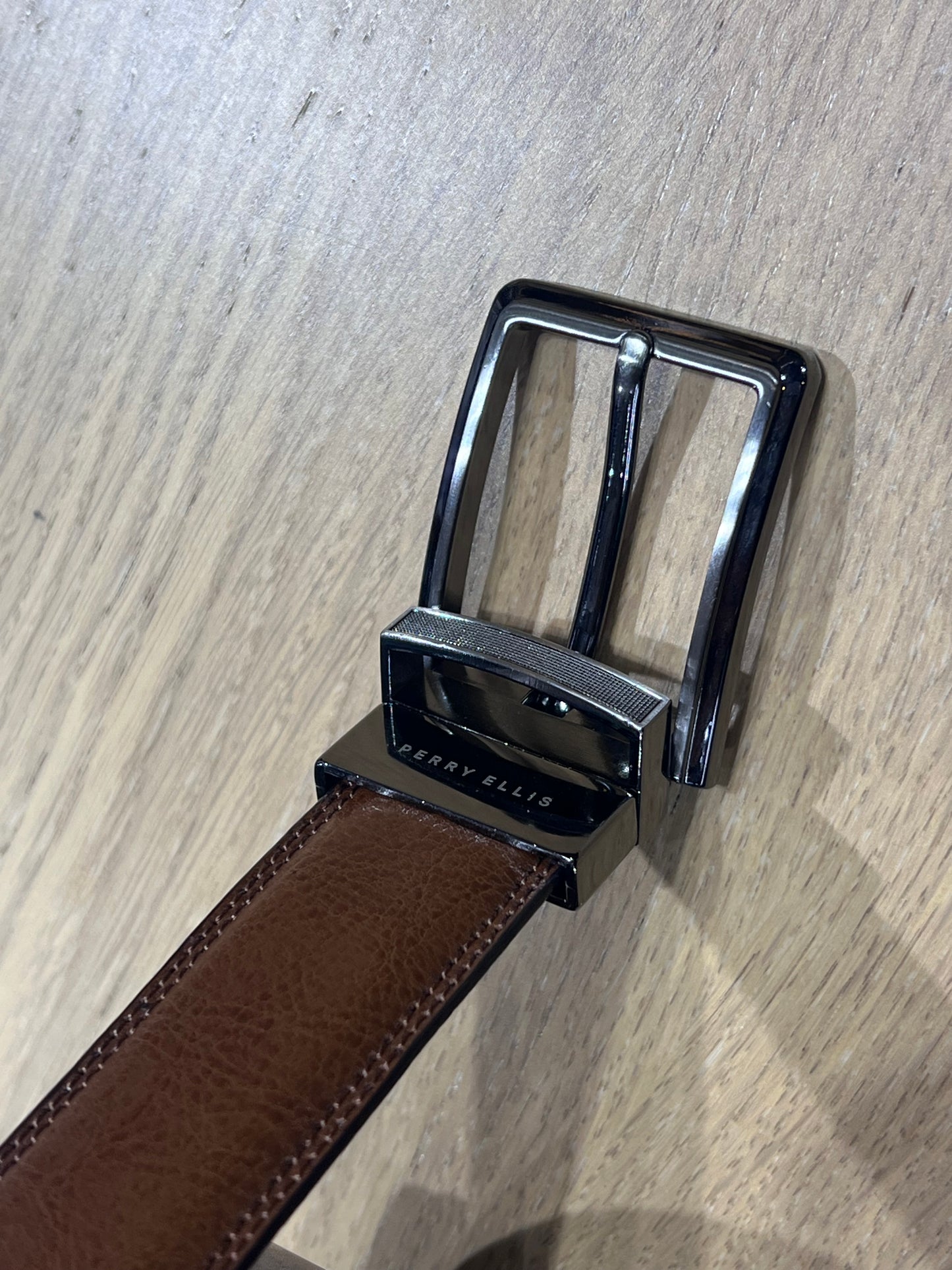 Correa Reversible brown and black