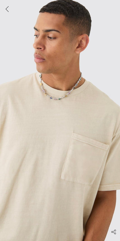 Oversized T-shirts sand