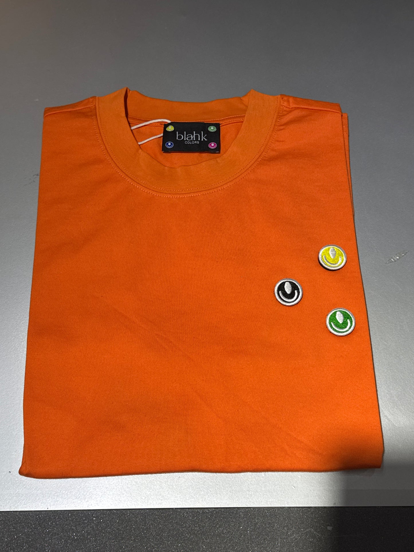 Blahk colors 3 Orange